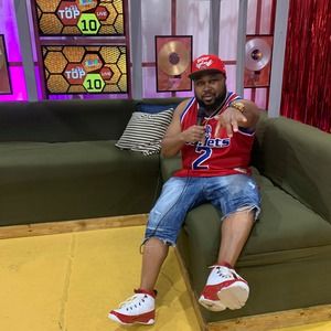 Meet your Posher, Clinton